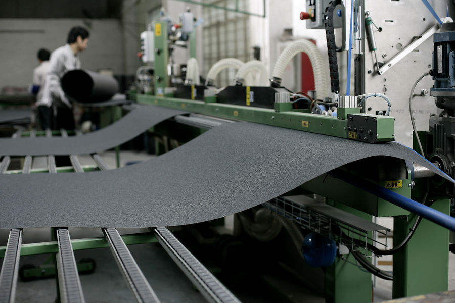 威 鸣 研 磨 涂 附 磨 具 制 造 商 manufacturer production line