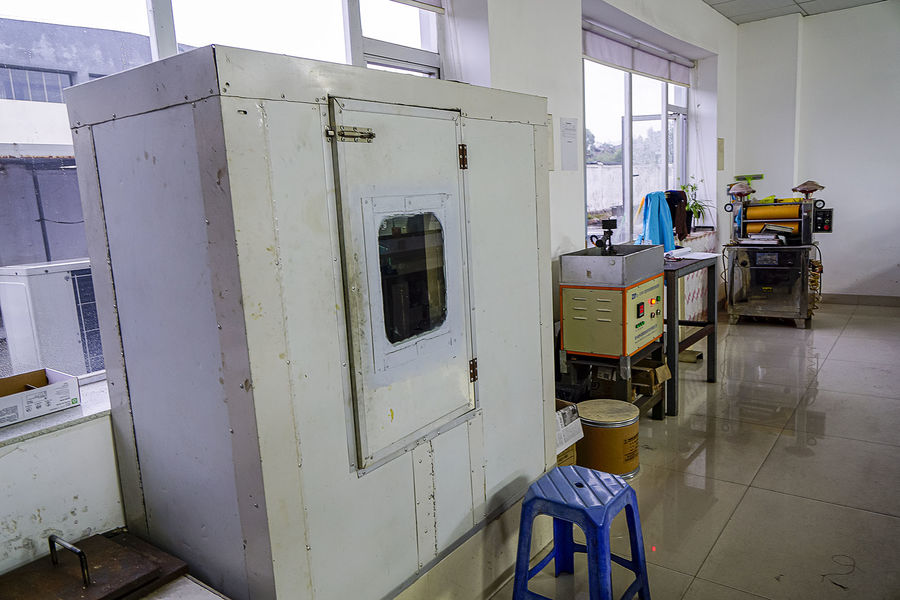 威 鸣 研 磨 涂 附 磨 具 制 造 商 manufacturer production line